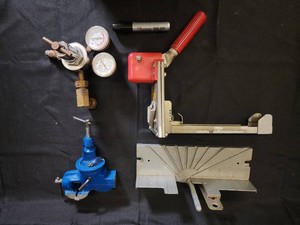 Workshop Tools Mixed Lot - Regulator, Stapler, Vise & Miter Box