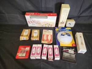 Holiday & Household Lighting 16-Piece Mixed Lot