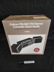 Vintage General Electric 7-4984 Stereo Cassette Clock Radio Box