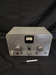 Vintage Heathkit AT-1 Amateur Radio Transmitter