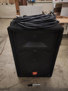 JBL JRX100 Series Passive Loudspeaker With Speaker Cable