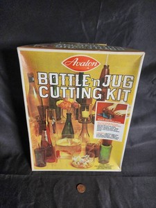 67 - Vintage Avalon Bottlen Jug Cutting Kit with Box & Instructions