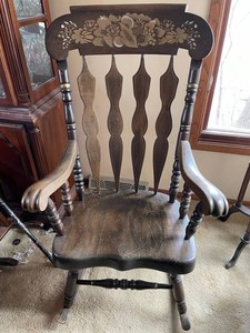 300 - Wood Spindle Back Chair with Floral Crest