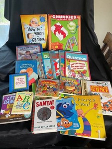484 - Childrens Picture Books & Board Books (Lot of 12)