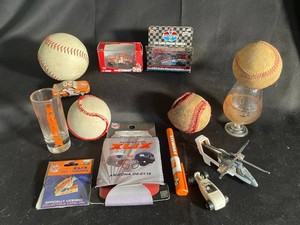 488 - Super Bowl XXX Memorabilia, Baseballs & Die-Cast Lot (Lot of 10)