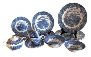 LL - Vintage Salem Colonial & English Village China