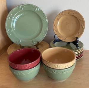 LL - Stoneware Dinnerware Set by Sorrento Signature Housewares