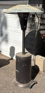 G - Freestanding Outdoor Patio Heater with Wheeled Base