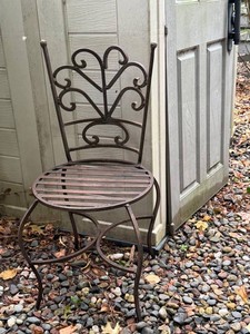 Wrought-Iron Garden Chair - Ornate Scrollwork Heart Back