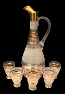 LLB - Vintage Glass Pitcher with Five Cordial Glasses