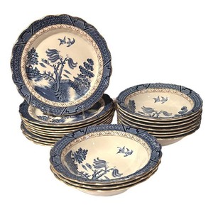 LLB - Vintage Real Old Willow Pattern China by Booths