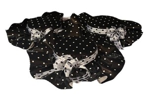 LLS1 - Trio of Gift Boxes - Black Polka Dot HatCandy Boxes