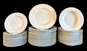 DR - Fine China Dinnerware - Mikasa Classic Flair 41 Piece Service