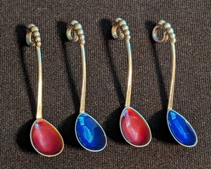O - Vintage Silver Salt Spoons - 830 Silver & Enamel (Lot of 4)
