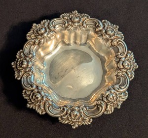 O - Vintage Frank M. Whiting & Co Sterling Silver Bowl - Ornate Floral Repousse