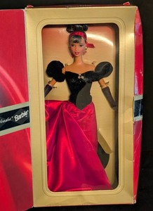 Fashion Doll - Vintage Barbie Winter Splendor 1998 Avon Exclusive