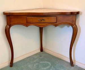DR - Corner Table - Vintage French Provincial Marble-Top Console