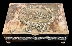 Antique Victorian James W Tufts Quadruple Plate Equestrian Jewelry Casket Trinket Box #3282