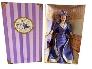 O - Vintage 1997 Barbie Doll - Avon Mrs. P.F. Albee Special Edition