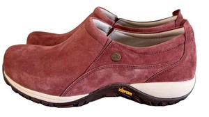 Comfort Clogs - Dansko Vibram Slip-On Shoes Size 38