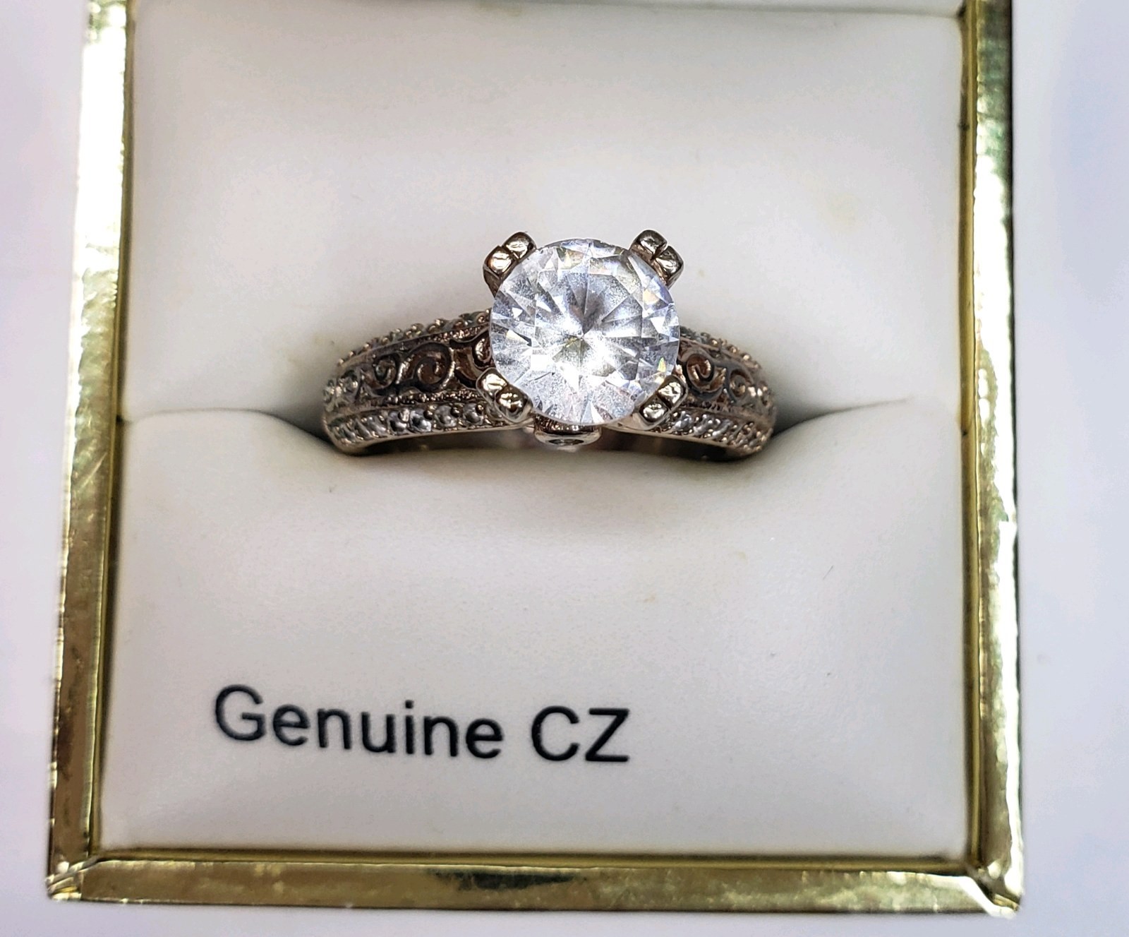 Vintage-Style .925 Sterling Silver Cubic Zirconia Filigree Ring