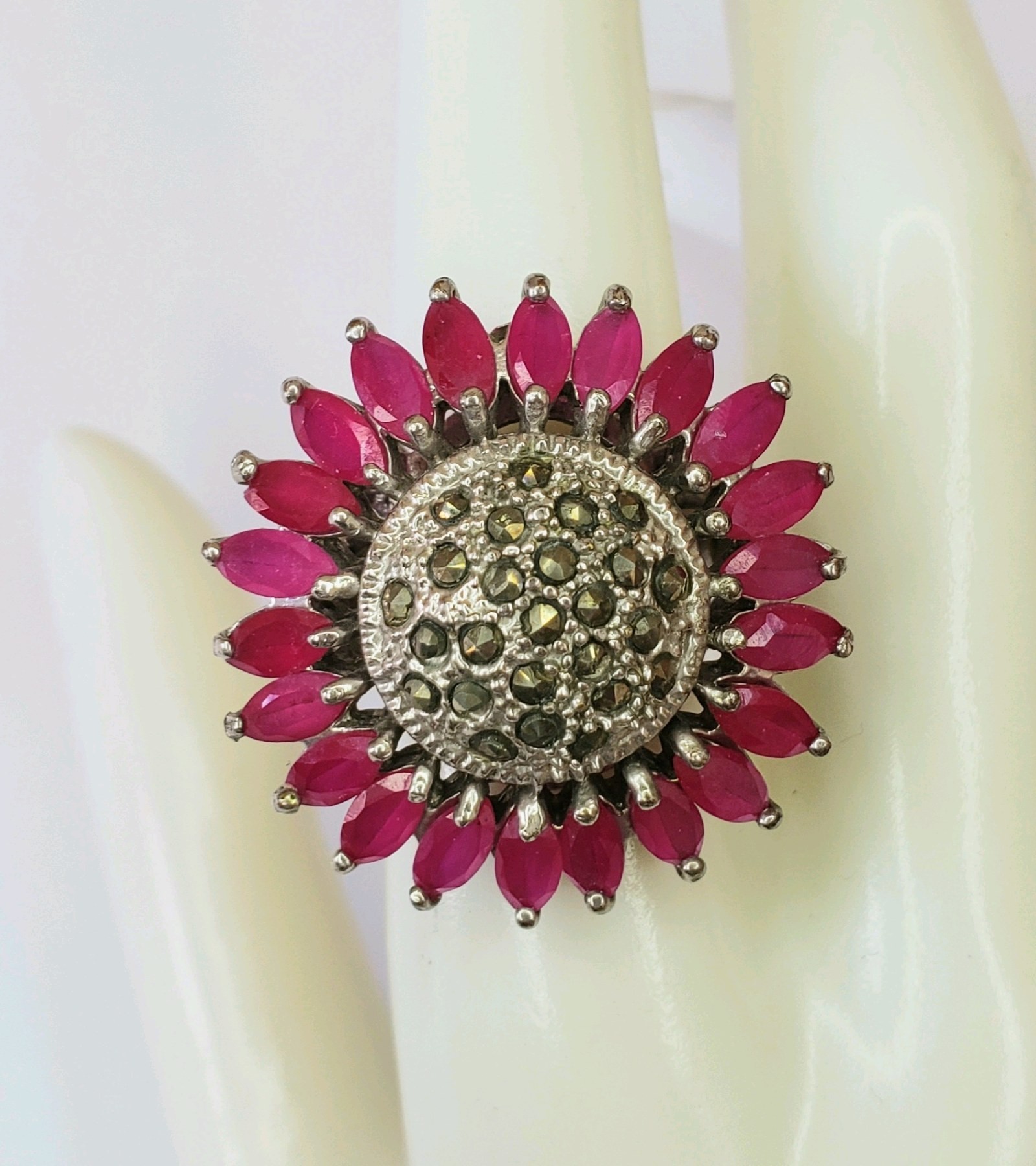 Vintage Sterling Silver Pink Ruby Sunflower Marcasite Ring