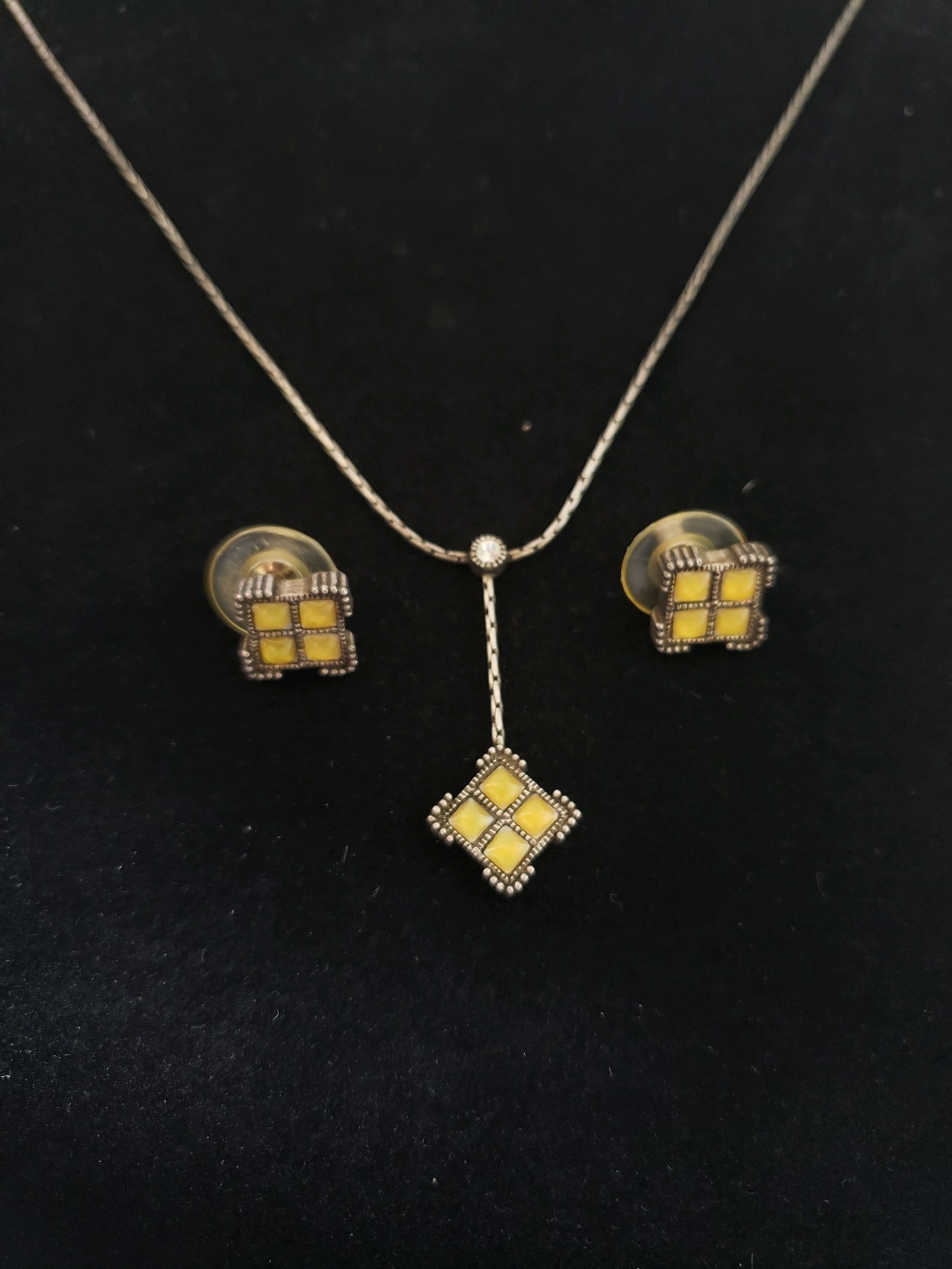 Silver-Tone Lariat Necklace & Matching Stud Earrings