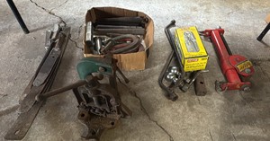Bench Vise Lot