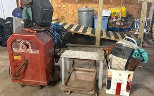 Vintage Lincoln AC-225 Arc Welder with Welding Cart & Supplies Lot