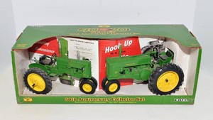 ERTL John Deere 50th Anniversary Collector Set  2003