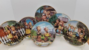 Hummel Collector Plates with Stands  Set of 6