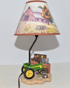 Small John Deere Lamp  2003