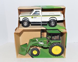 ERTL John Deere Models  Utility Tractor with End Loader & Dealer Pickup Truck