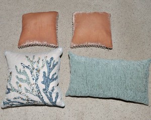 Decorative Throw Pillows