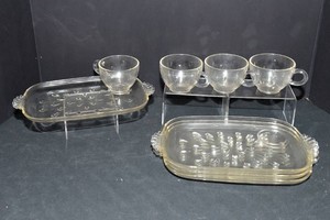 Mid-Century Modern Informal Snack Set  4 Place Settings