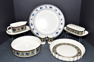 Mikasa Arabella Stoneware Serving Set