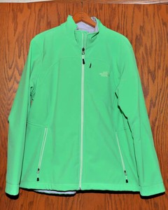 The North Face Womens Jacket  XXL