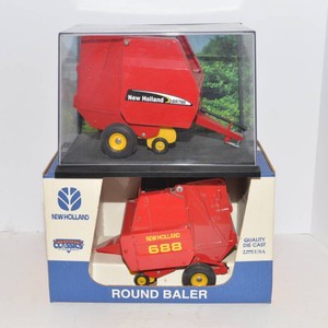 New Holland Model Tractors  Set of 2