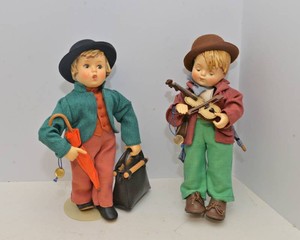 Large Porcelain Hummel Dolls  Merry Wanderer and Little Fiddler