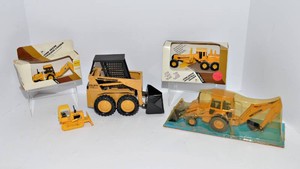 ERTL Construction Models  Assorted