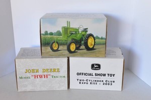 John Deere Two-Cylinder Expo Models  Set of 3