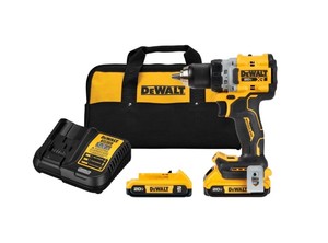 NEW DeWalt XR 12 DRILL KIT - Brushless - 2 Batteries, Charger & Bag included - DCD800D2