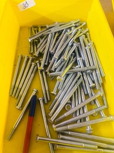 HEX BOLT LOT