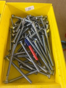 12 CARRIAGE BOLT LOT