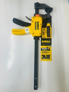 DeWalt Tough Series LARGE HYBRID CLAMP - 825 lbs Force - DWHT83600