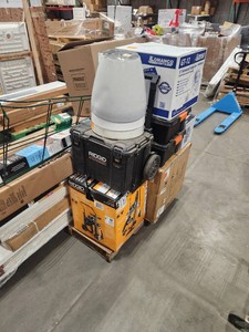 WHOLESALE PALLET LOT OF GENERAL MERCHANDISE