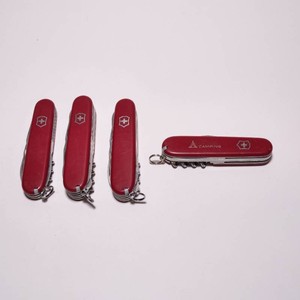 4 91mm Victorinox Swiss Army Knives