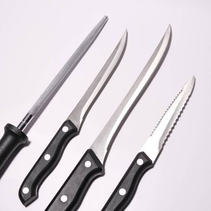 United Cutlery Outdoor Series Cooking Knife Set w Cutting Board