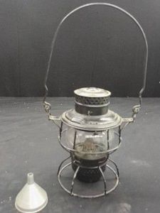 VINTAGE RAILROAD LANTERN