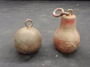 2 ANTIQUE CASTS IRON WEIGHTS